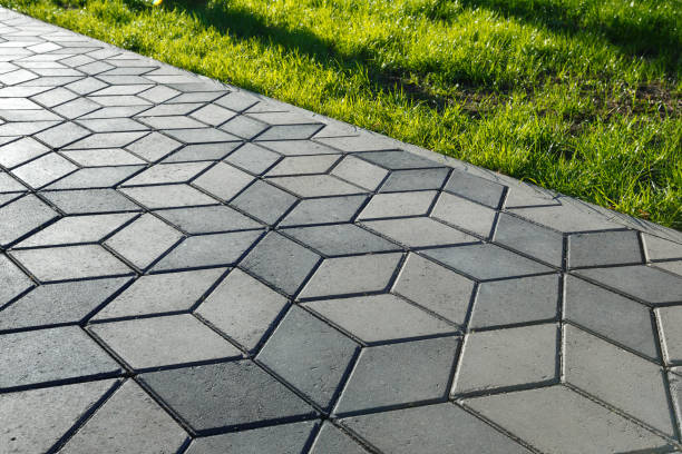 Best Driveway Pavers Near Me  in Villa Ridge, MO